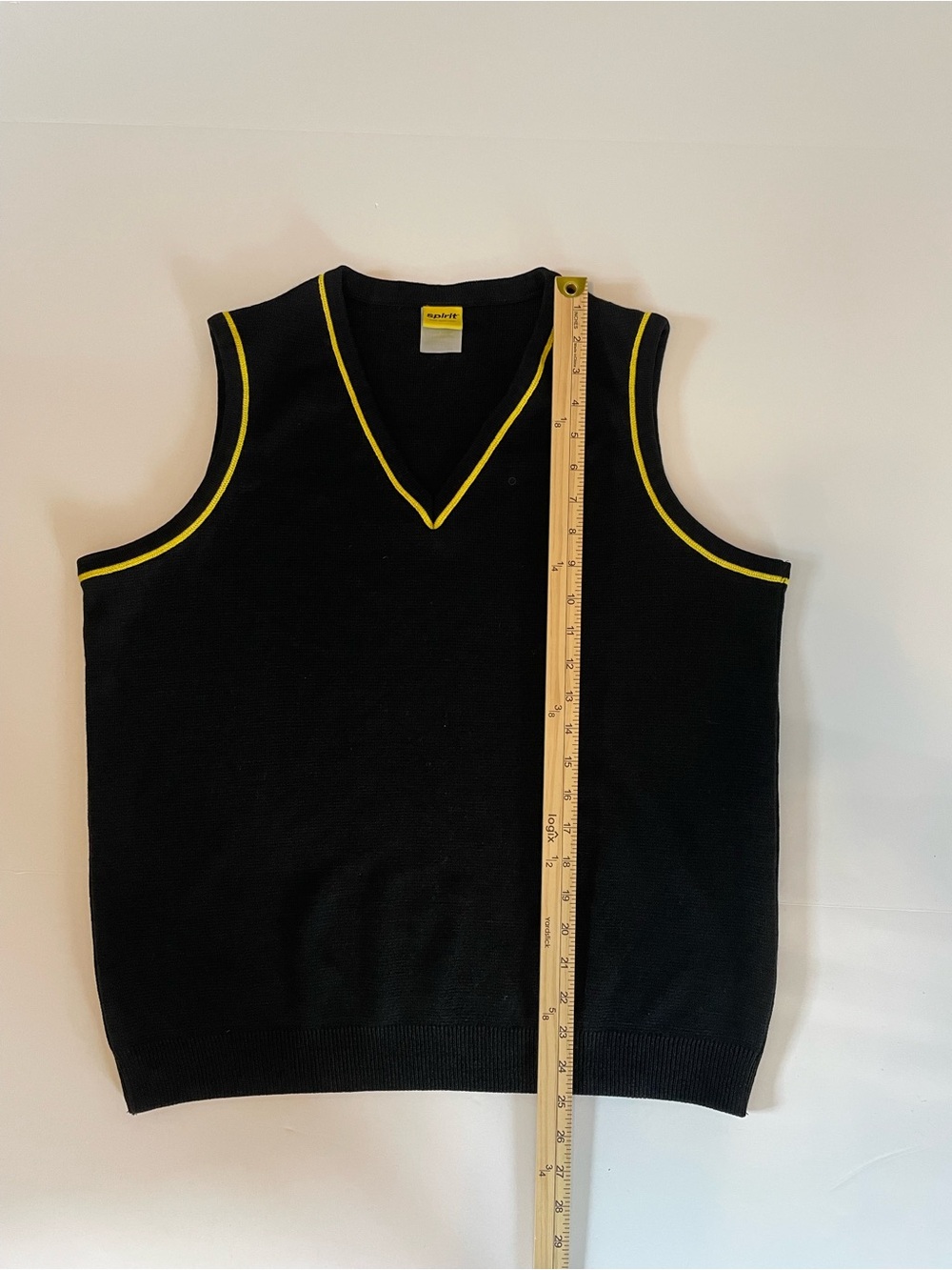Collectible Spirit Airlines Flight Attendant Uniform Sweater Vest Crew Gear L - Picture 2 of 6